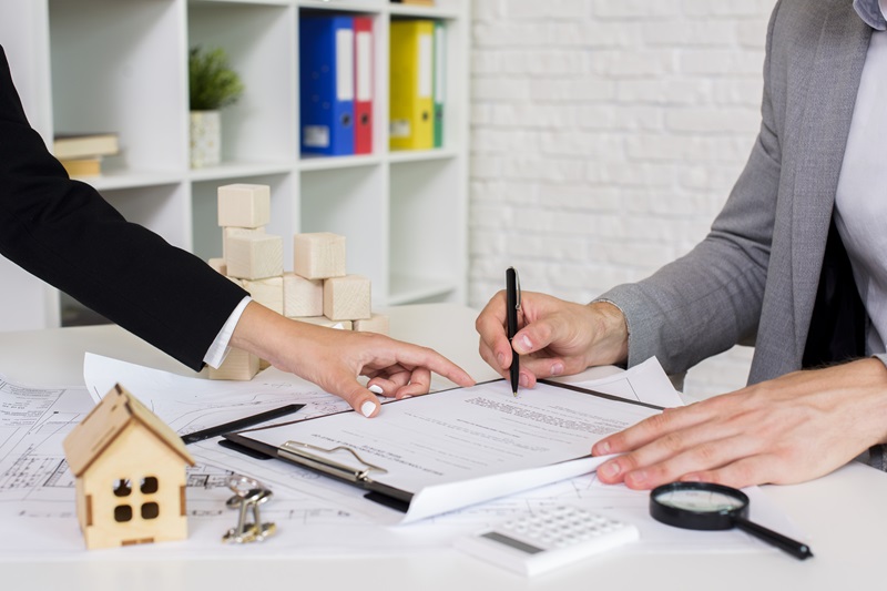 Đào tạo, bồi dưỡng và hội thảo